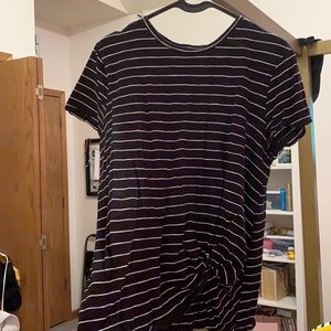 Short sleeve striped shirt